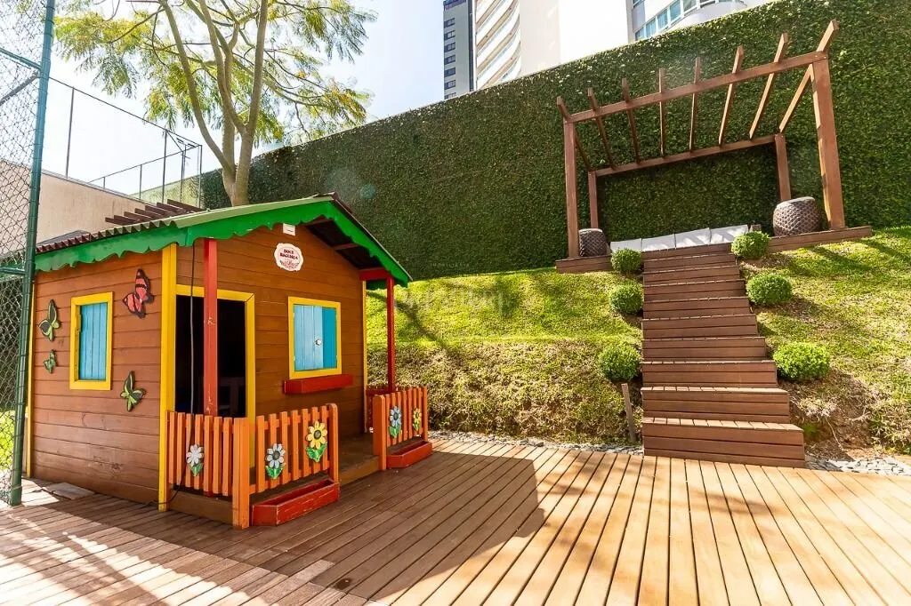 4-bedroom apartment with private barbecue — photo 49