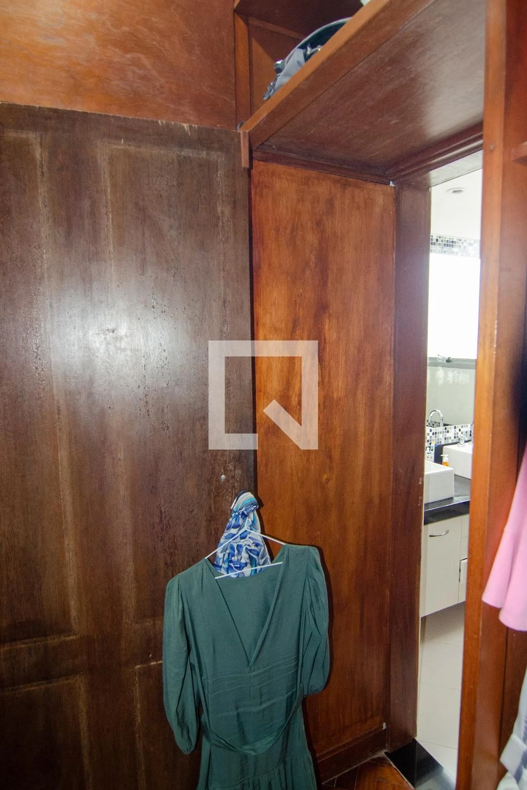 Furnished apartment, 166 m², with floor-to-ceiling windows — photo 73