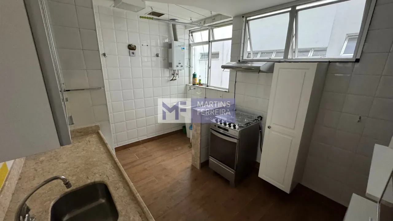 2-bedroom apartment with 3 bathrooms and balcony — photo 13