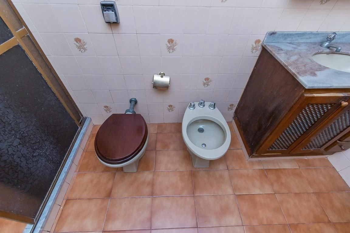 Casa sem mobília com 4 quartos e varanda — photo 66