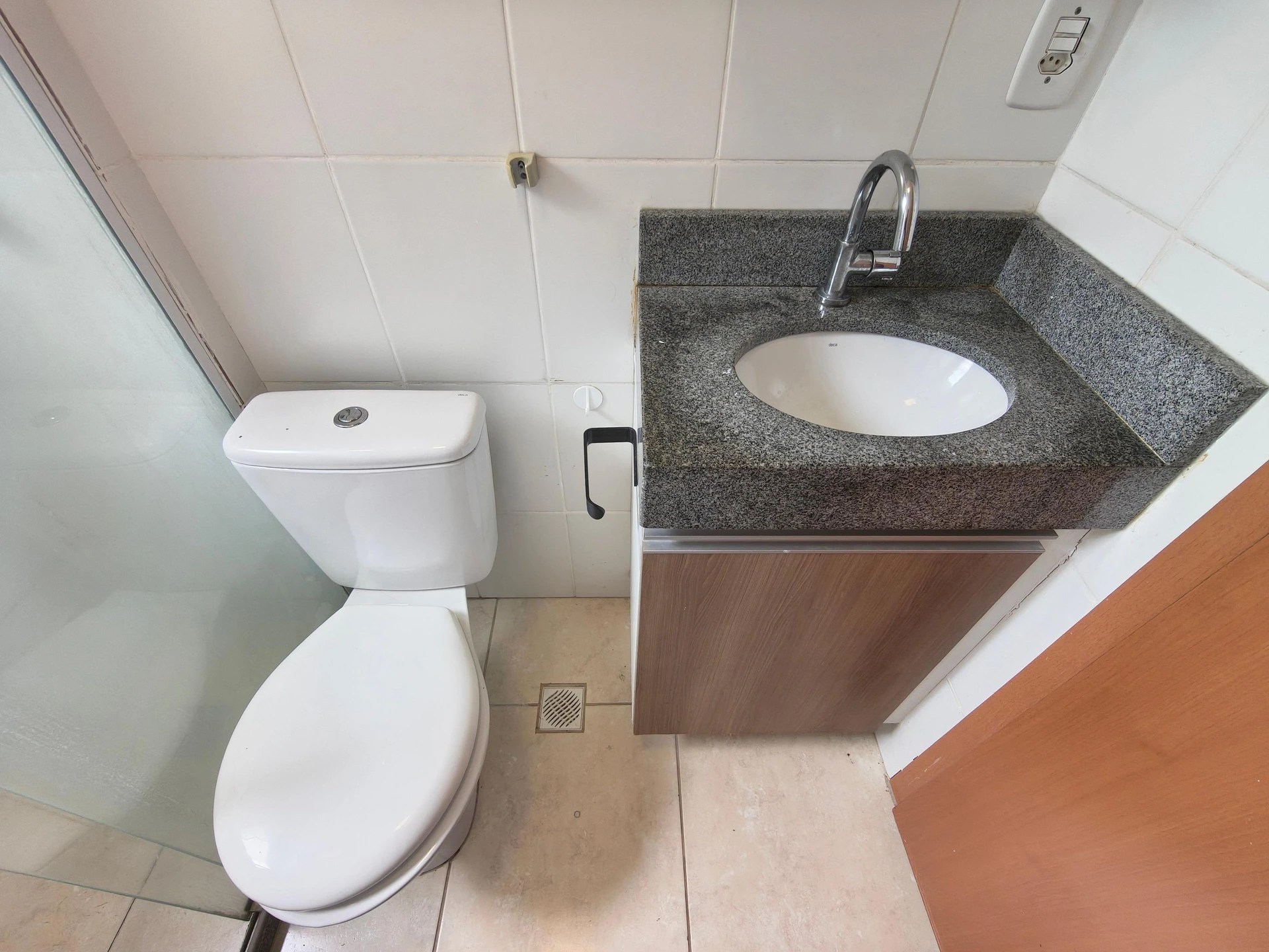 2-bedroom apartment in a building with a pool — photo 7