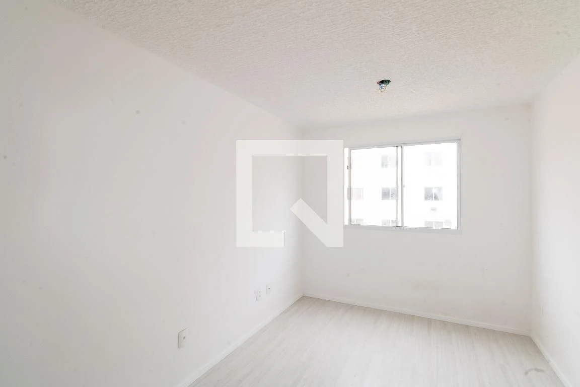 Apartamento com 2 quartos, 1 banheiro e 1 vaga — photo 10