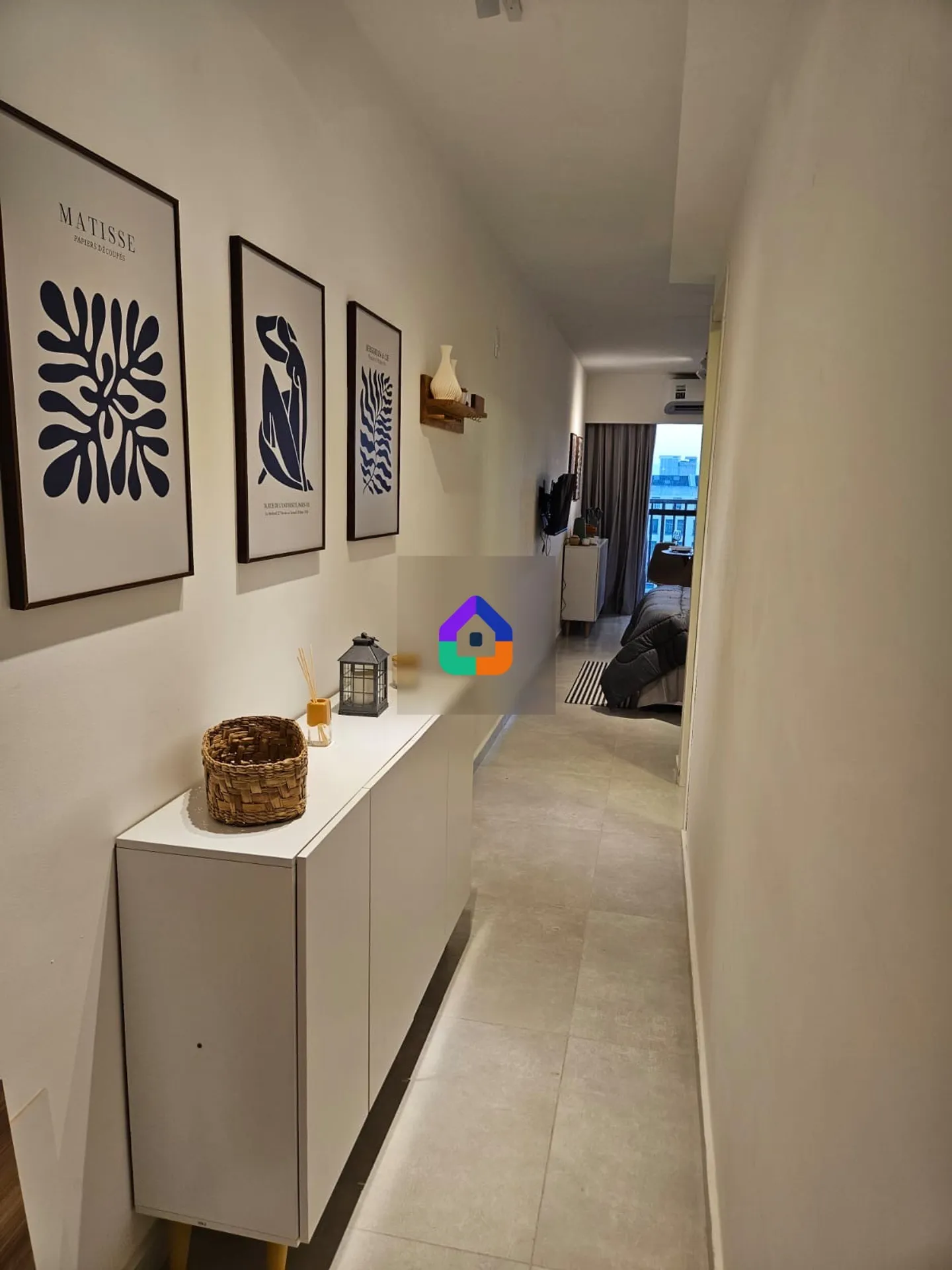 Furnished studio 30 m² with 1 bedroom and 1 bathroom — photo 11