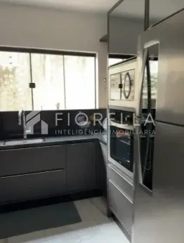 Furnished house, 620 m², with a water view — photo 4