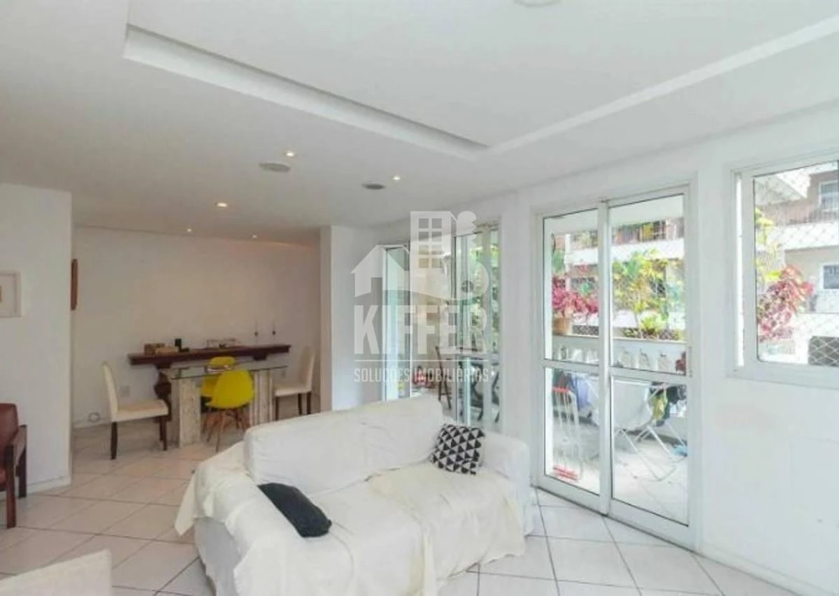 2-bedroom apartment with balcony and en-suite bathroom 106 m² — photo 10