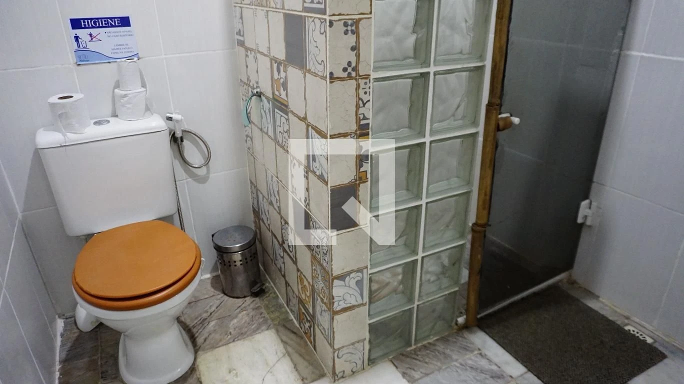 Apartamento amueblado de 2 dormitorios con balcón — photo 29