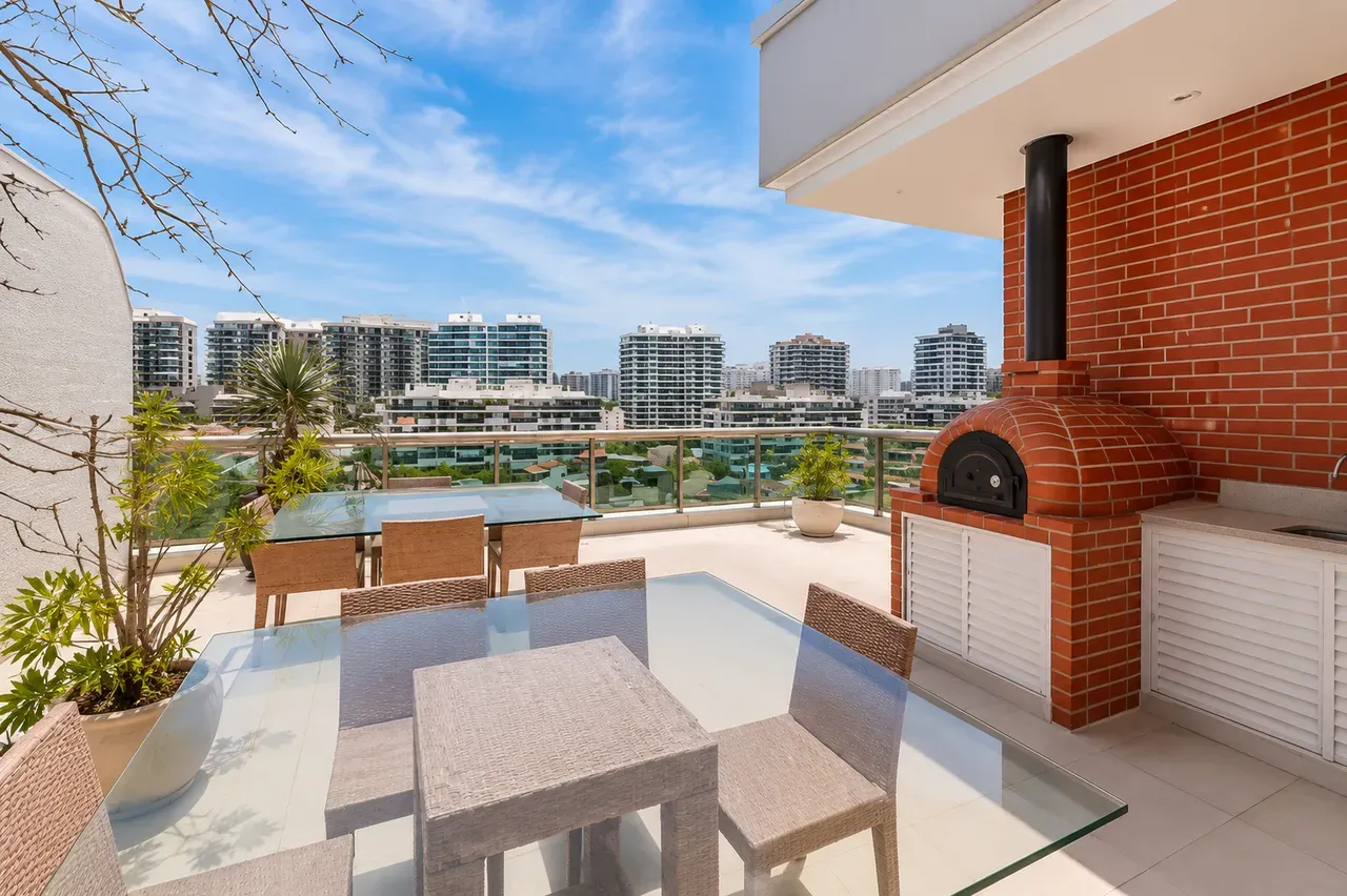 Apartamento mobiliado de 575 m² com 4 quartos — photo 32