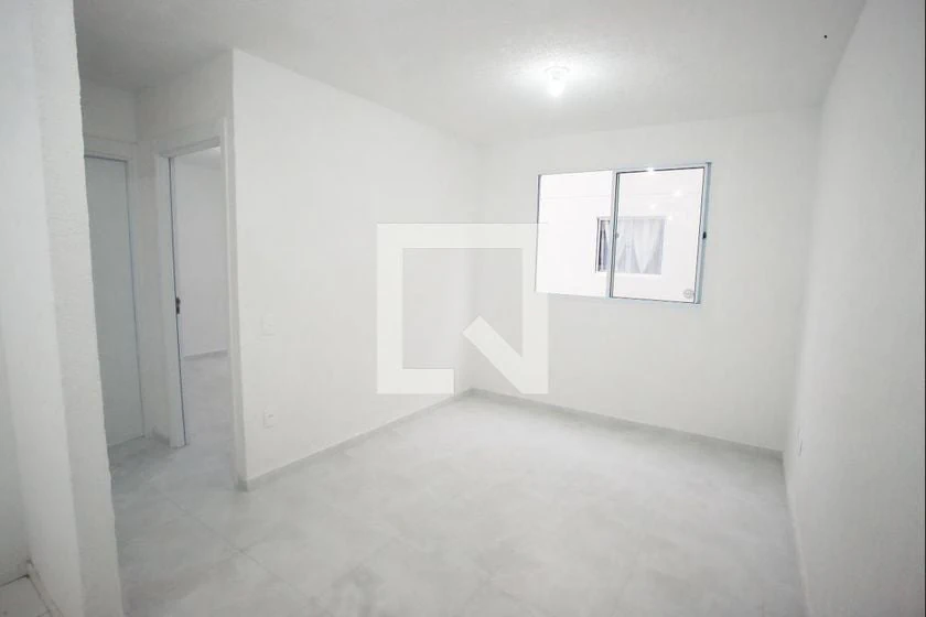 Невмебльована квартира 42 м² з 2 кімнатами та паркомісцем — photo 16