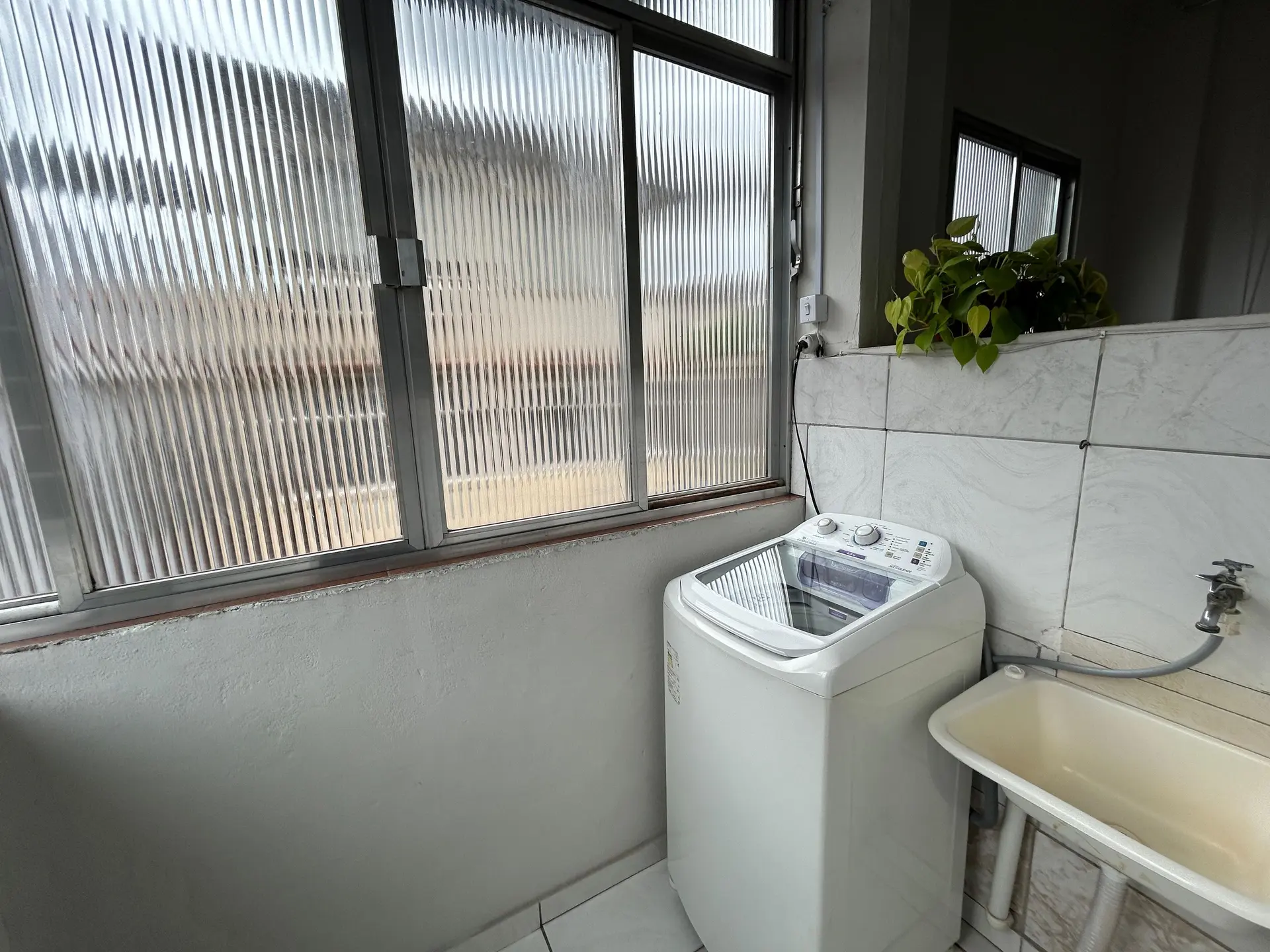 Квартира 70 м² с рабочим местом и панорамными окнами — photo 9