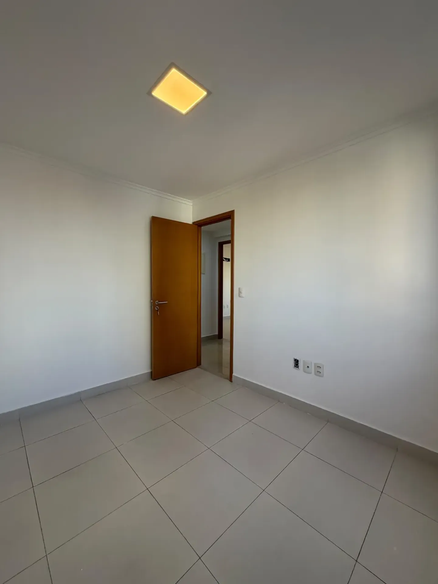Квартира: 3 спальни, 1 со своей ванной, 93 м², Жуан-Песоа — photo 3