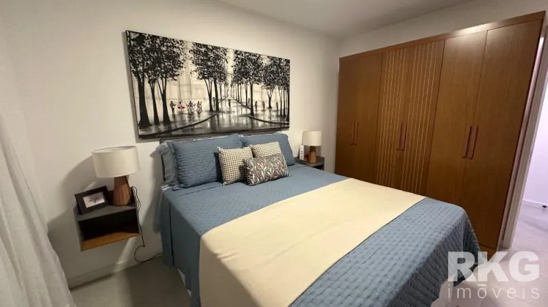 Furnished 1-bedroom apartment with an open-plan kitchen — photo 3