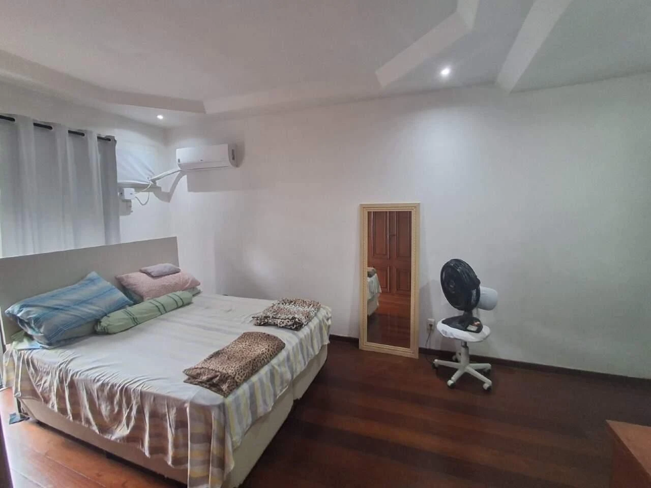 Washing machine in a 3-bedroom apartment, 162 m² — photo 5