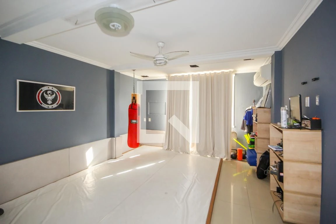 4 quartos e vista para a água: apartamento de 230 m² — photo 43