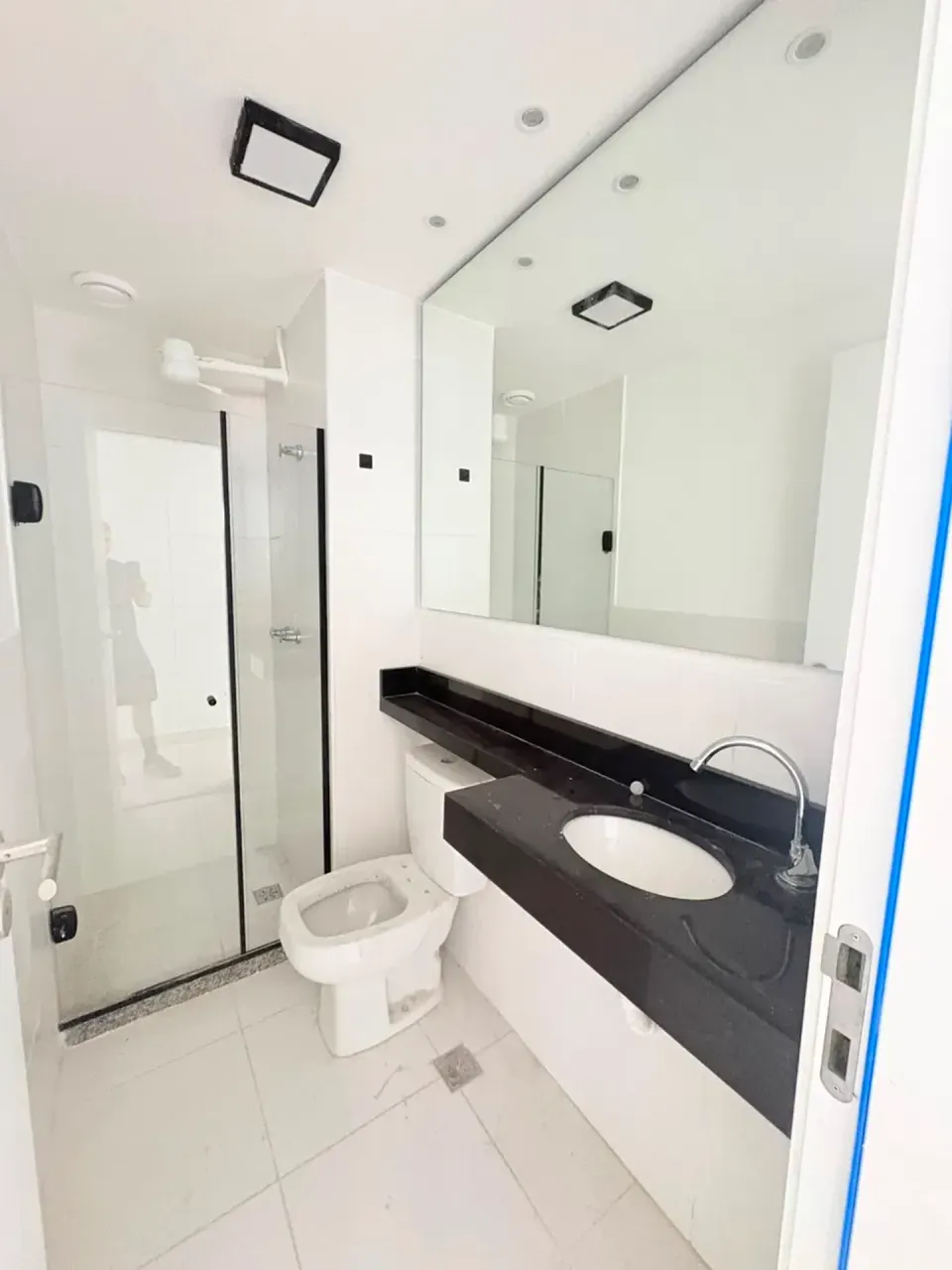 65 m² unfurnished apartment with 3 bedrooms and 2 baths — photo 6