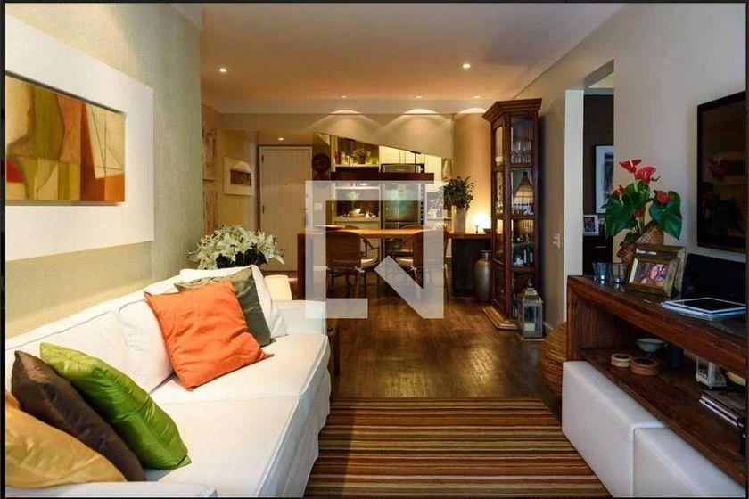 2-bedroom apartment with a water view — photo 4