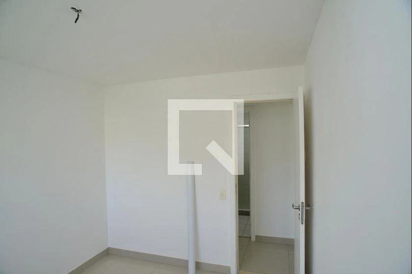 3-bedroom apartment in a building with a gym — photo 31