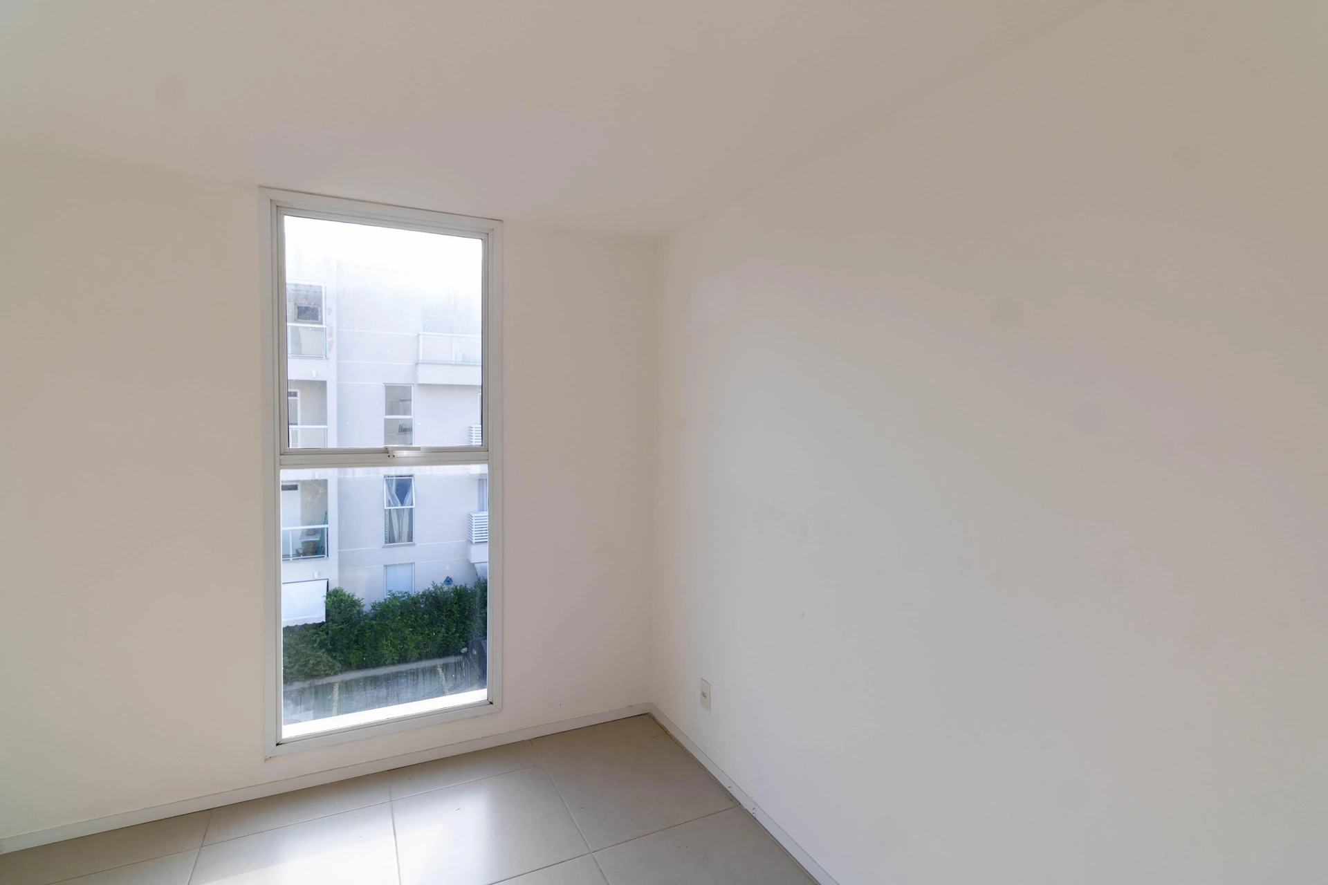 Renting apartment with 4 bedrooms and 3 bathrooms — photo 52