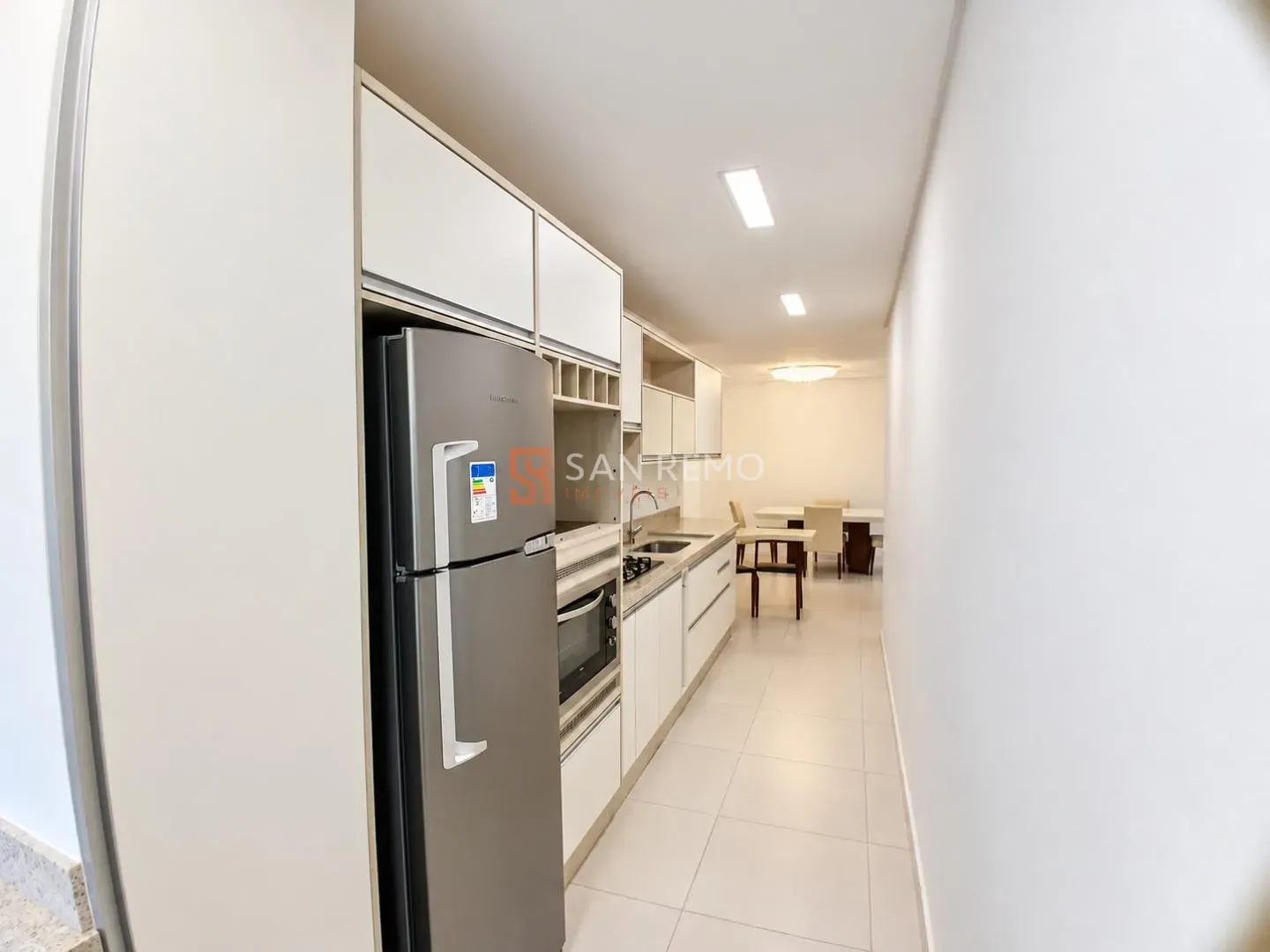 Glass-enclosed balcony in a 3-bedroom apartment, 120 m² — photo 18
