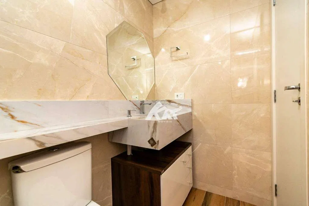 2-bedroom apartment in a building with a sauna — photo 18