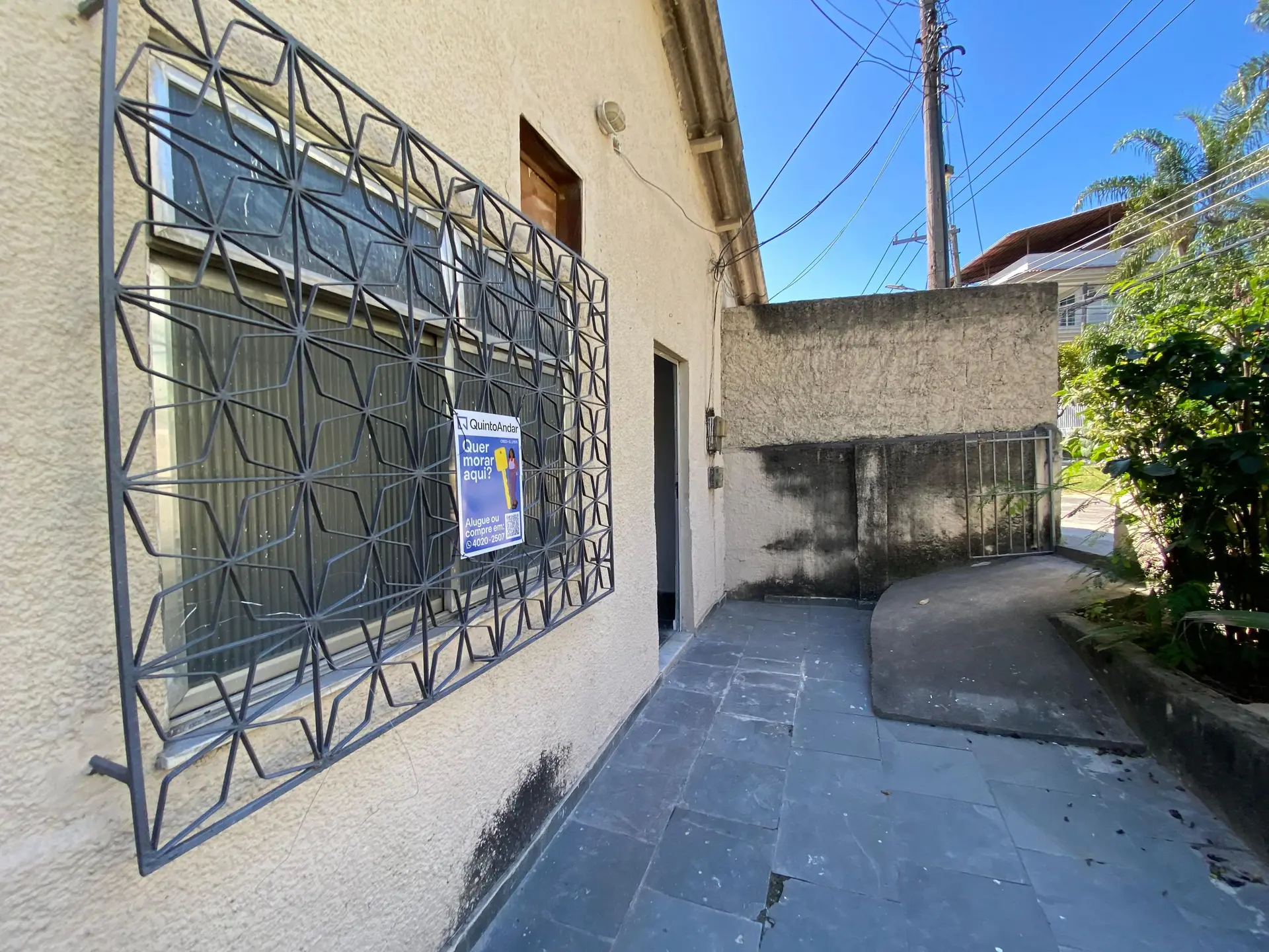One-bedroom house with a garden — photo 24