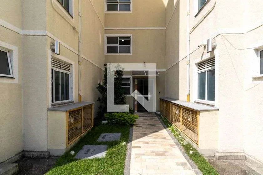 Apartamento mobiliado com 2 quartos e cozinha à gás — photo 3