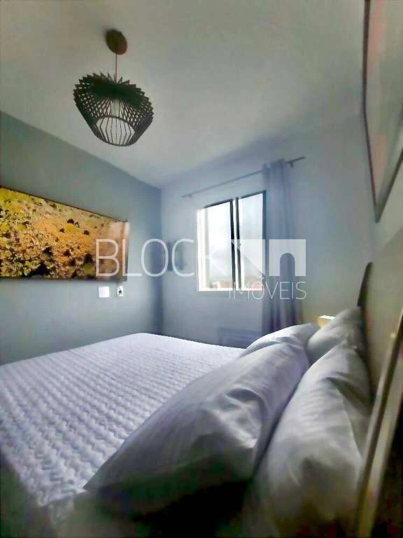 Оздоблена квартира з 2 спальнями та балконом — photo 13