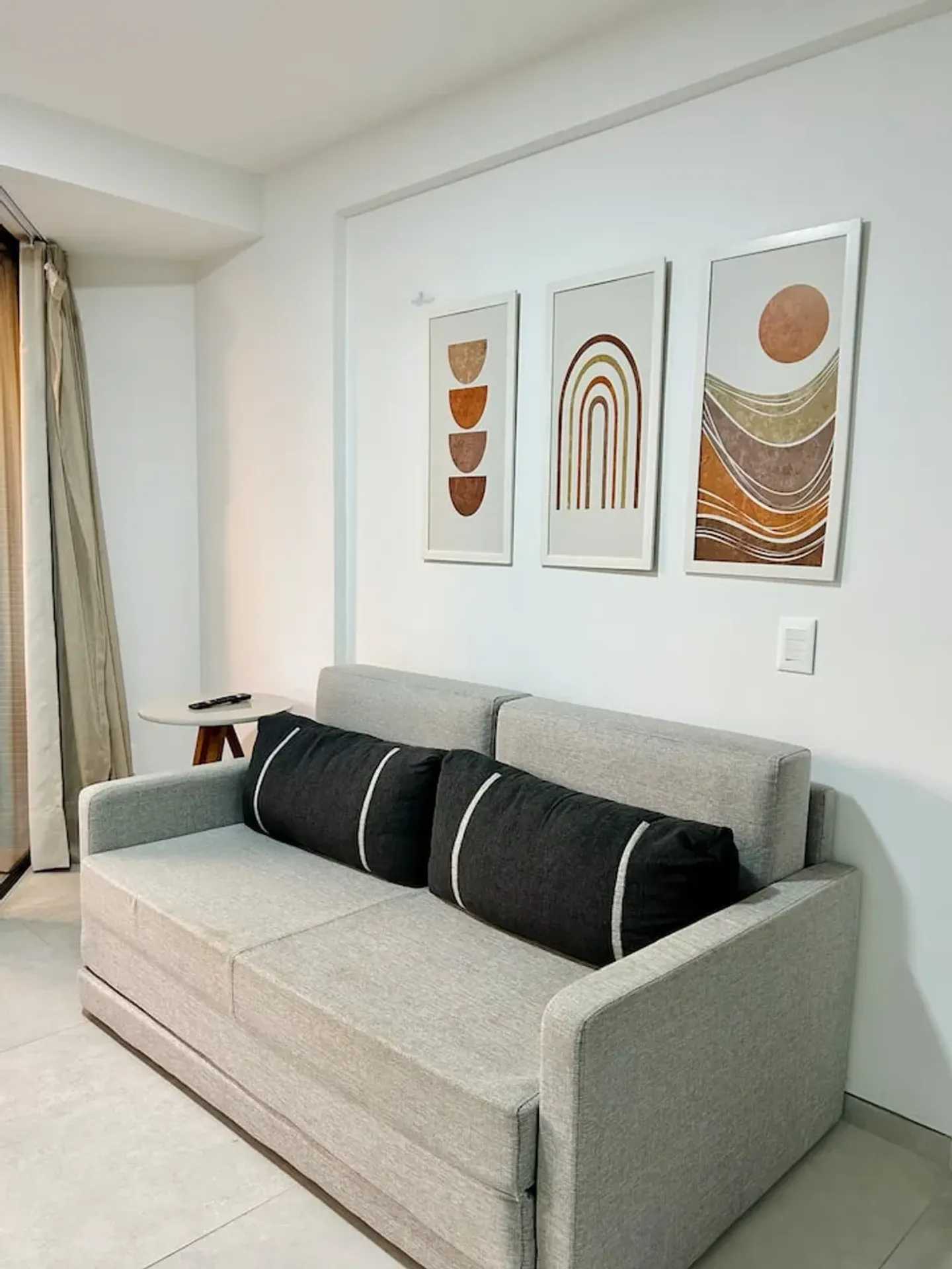 Меблированная квартира 61 м²: 2 спальни и 1 место