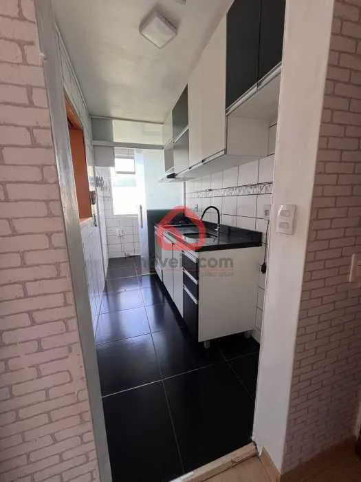 Furnished apartment, 50 m², with floor-to-ceiling windows — photo 2