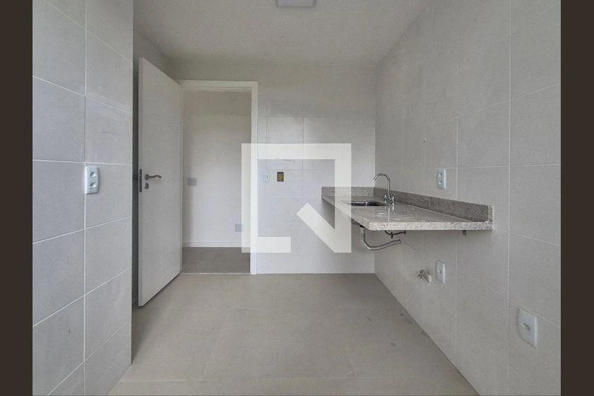 Квартира: 3 спальні, 1 з власною ванною кімнатою, 83 м² — photo 24