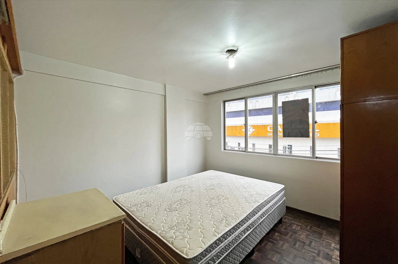 1-bedroom apartment with a compact gas cooktop — photo 4