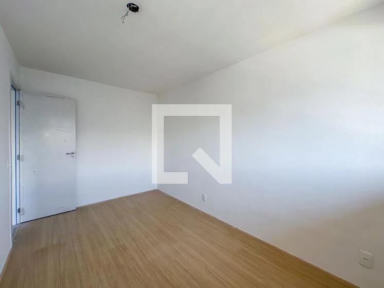 2-bedroom apartment in a building with a gym — photo 23