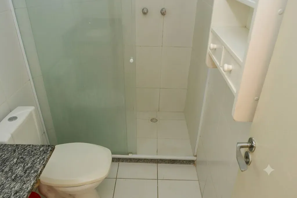 Furnished apartment with 2 bedrooms, balcony and 1 parking — photo 24