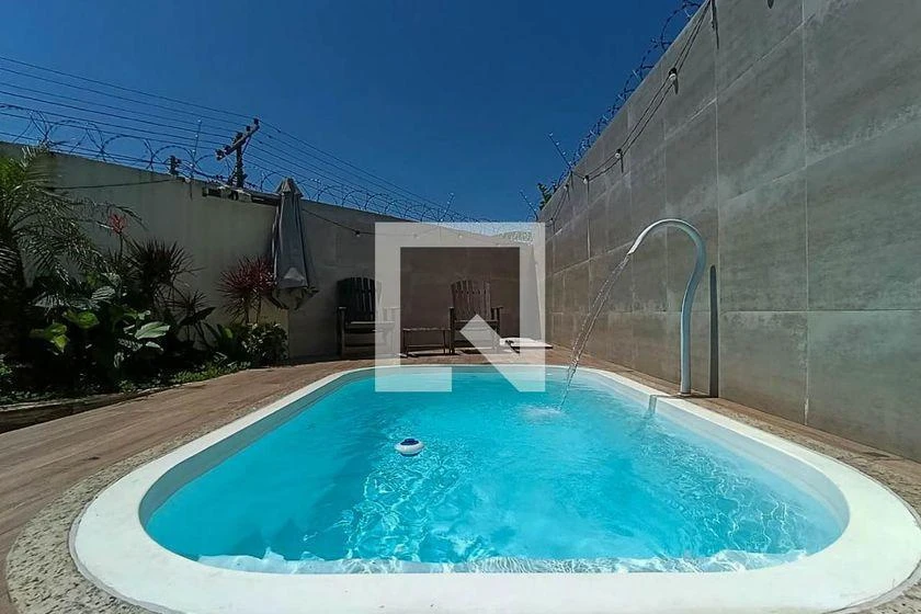 2-bedroom house with a home office in Rio de Janeiro — photo 14