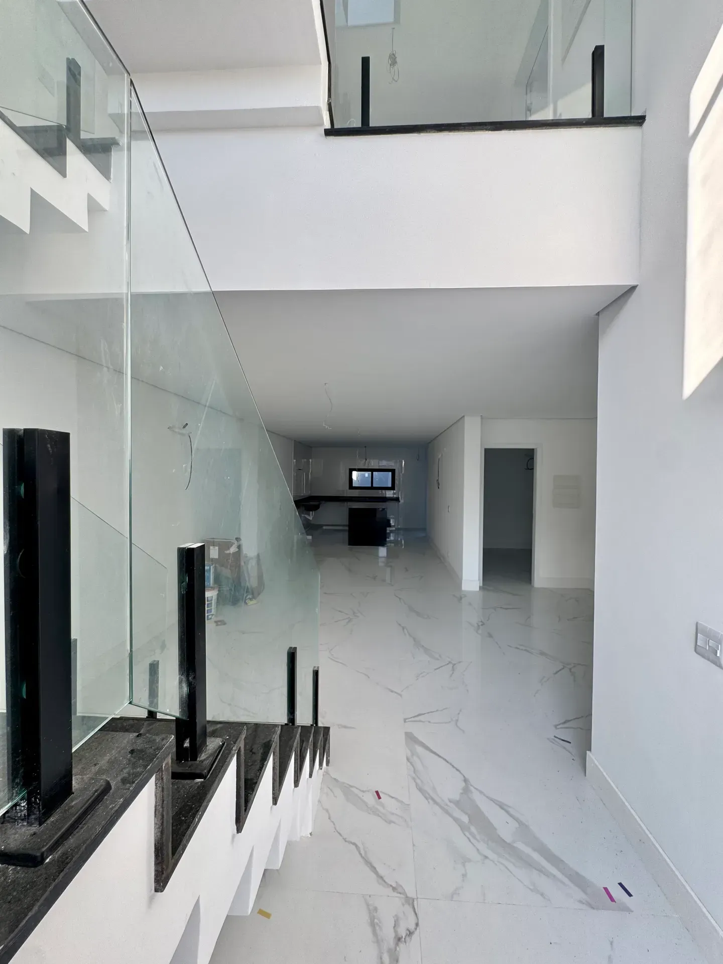House with 5 bedrooms, 370 m² and 2 parking spots — photo 5