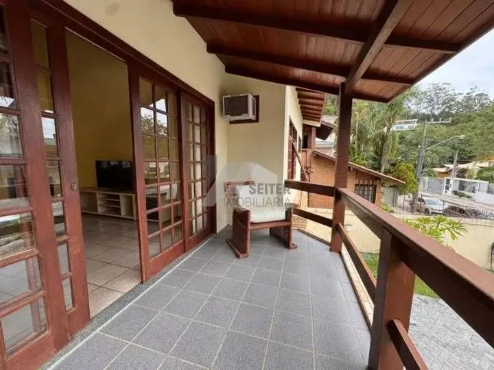 Casa amueblada con 5 dormitorios y 480 m² — photo 29