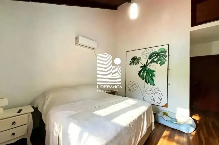 Casa con 5 dormitorios y piscina compartida — photo 19