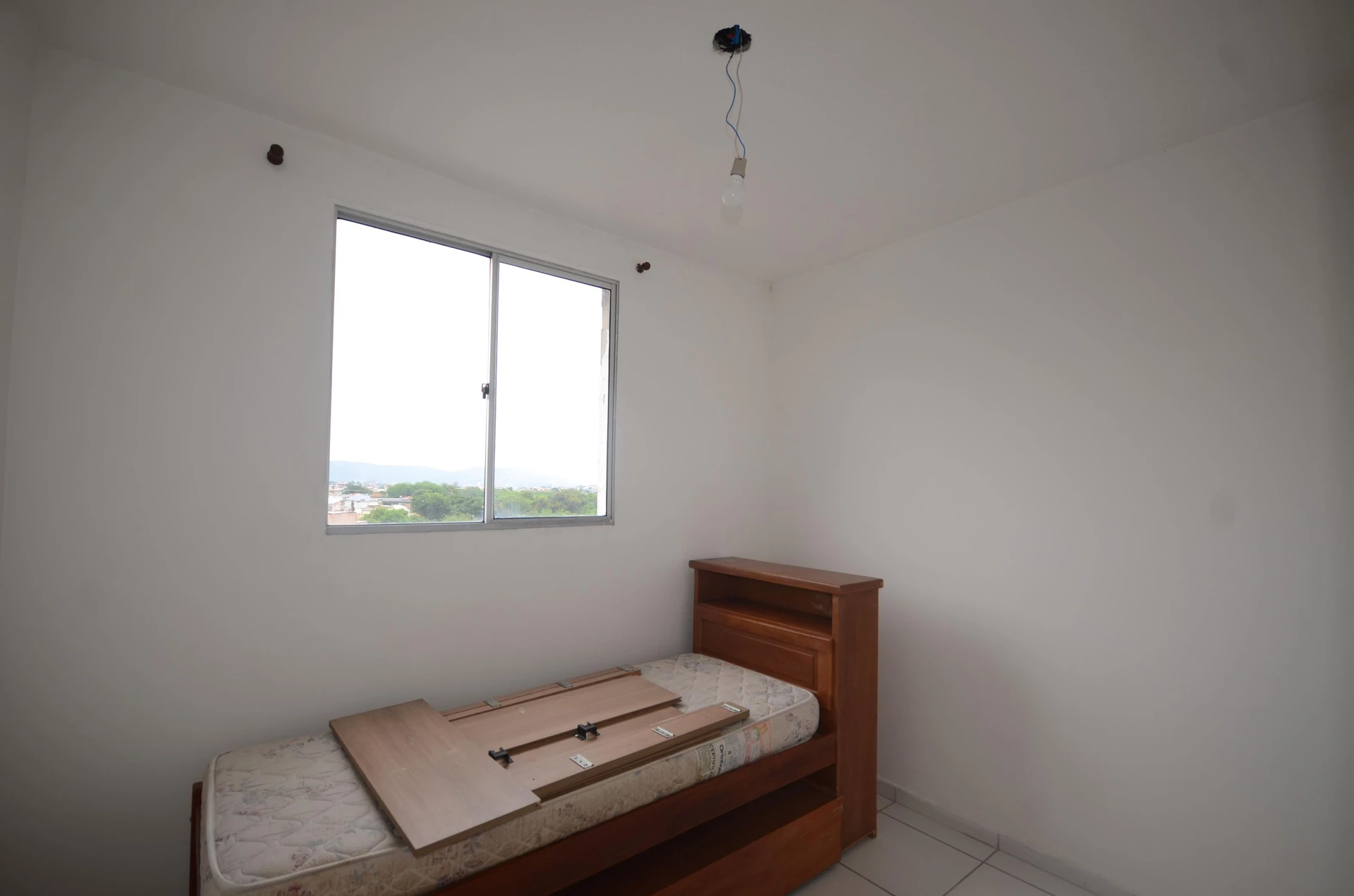 Unfurnished 2-bedroom apartment with 1 parking space — photo 3