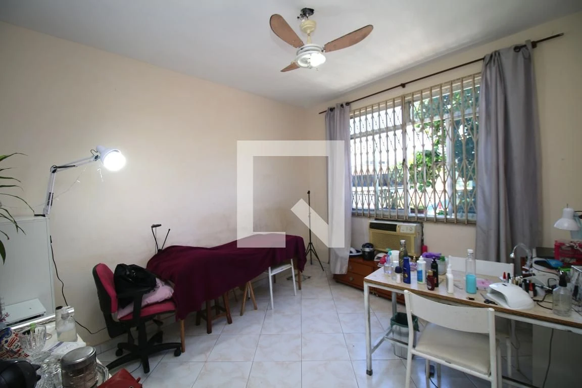 2-bedroom apartment with a home office — photo 6