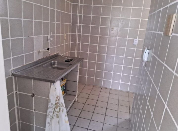 2-bedroom apartment with suite, 2 bathrooms and parking — photo 2