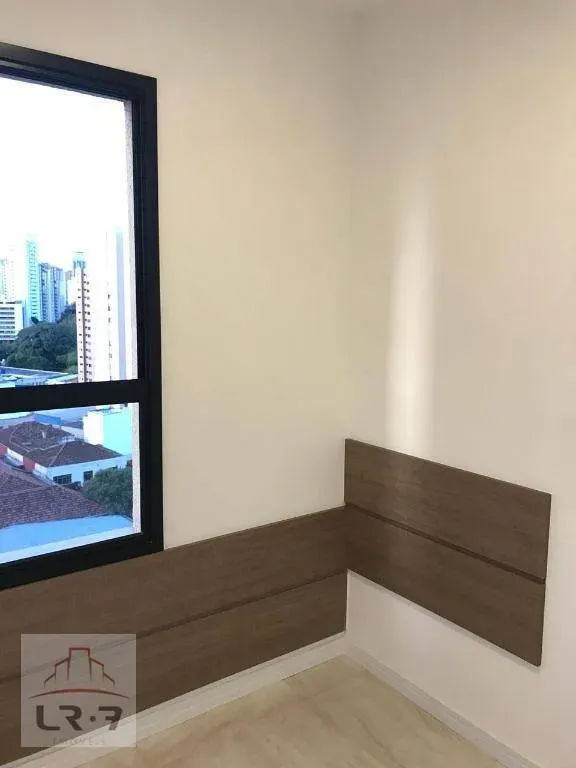 Unfurnished 2-bedroom apartment with balcony and 100 m² — photo 18