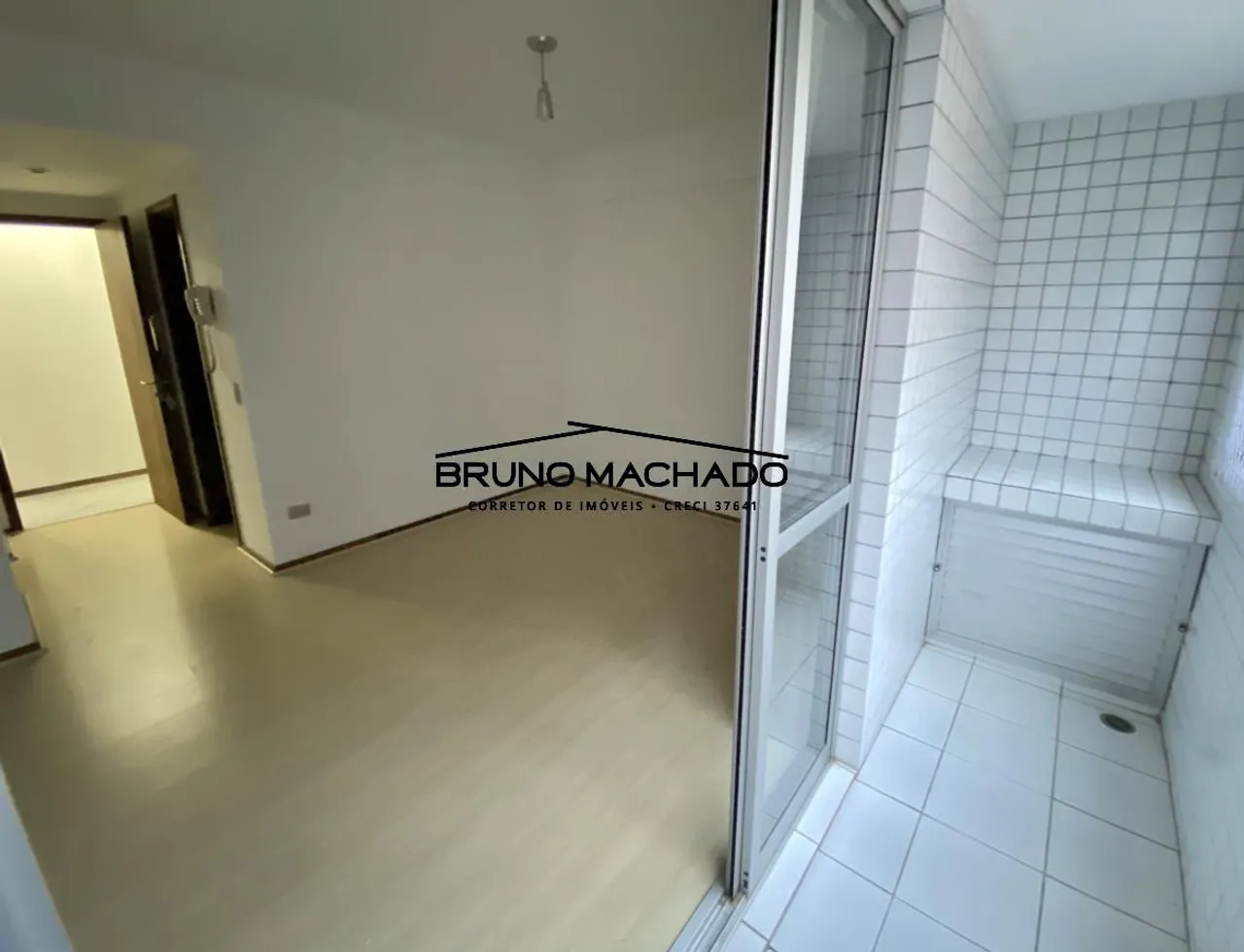 1-bedroom apartment with open kitchen and 44 m² — photo 12