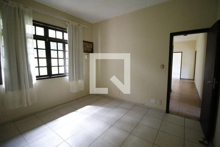 Casa de condomínio com 4 quartos e 371 m² — photo 19