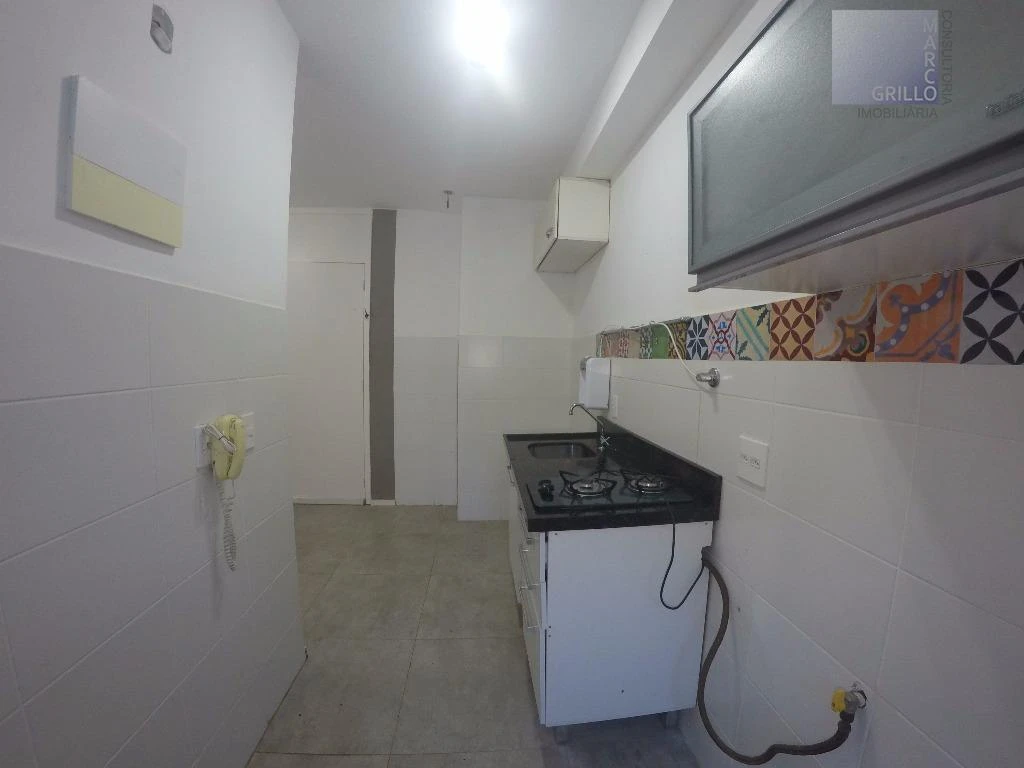 Apartamento com 2 quartos, 1 banheiro e 45 m² — photo 57