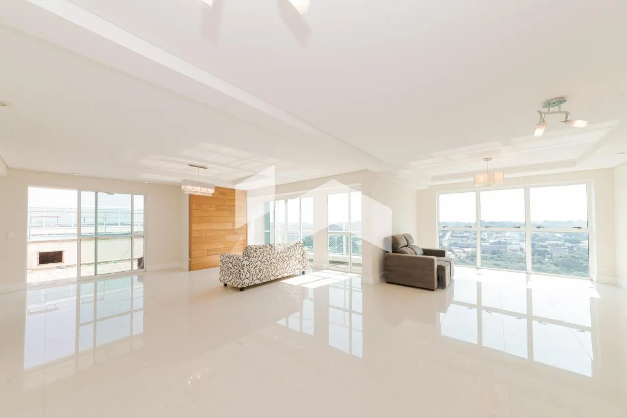 Furnished duplex penthouse of 286 m² with 4 en-suites