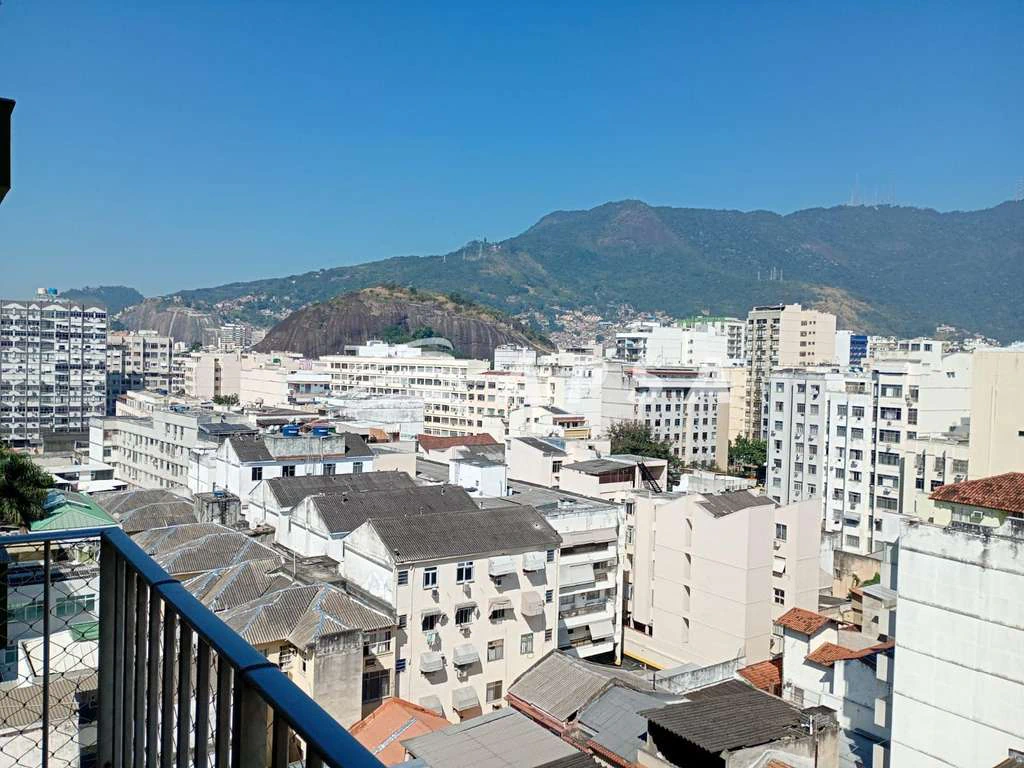 120 m² apartment with 3 bedrooms and 2 parking spots — photo 5