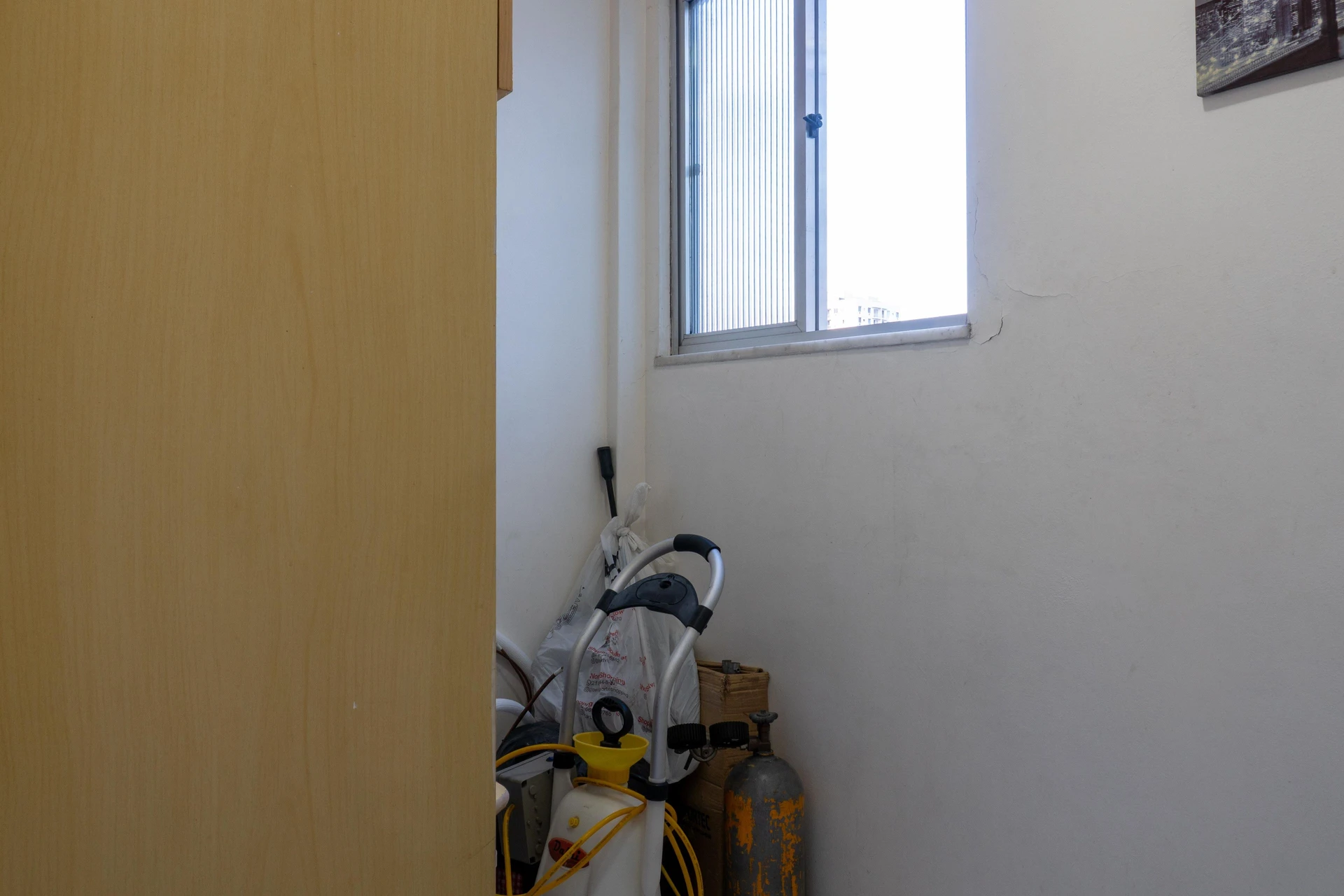 Furnished 3-bedroom apartment with 2 bathrooms — photo 29