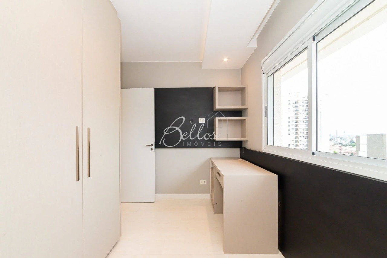 Apartment, 77 m², with a glass-enclosed balcony — photo 26