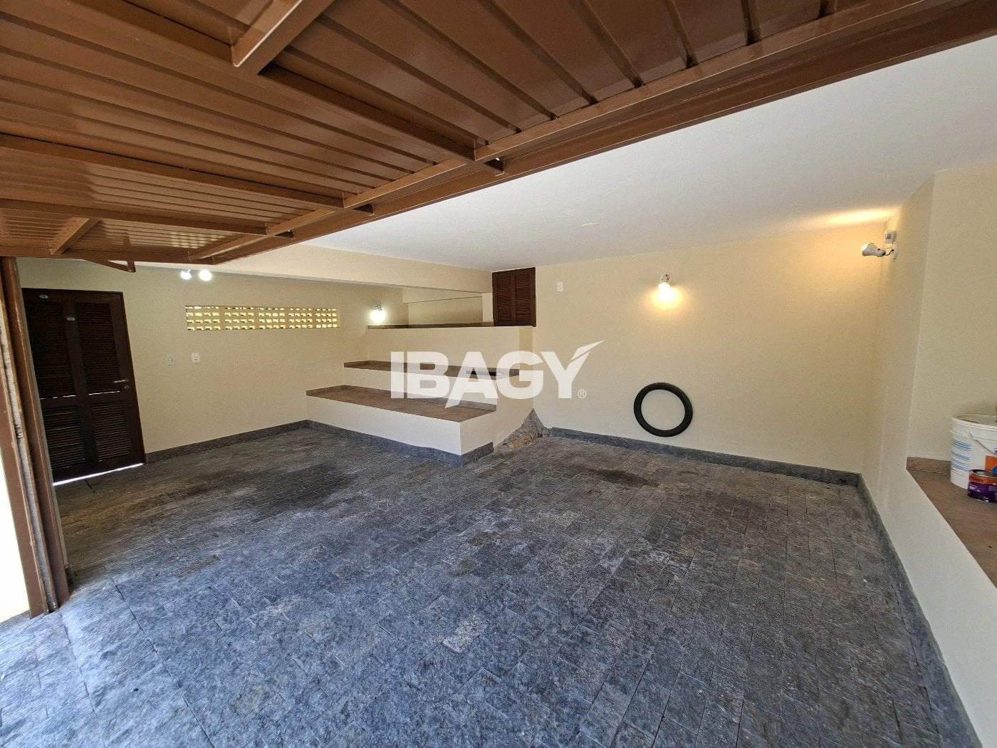 One-bedroom house with a mountain view in Florianópolis — photo 24
