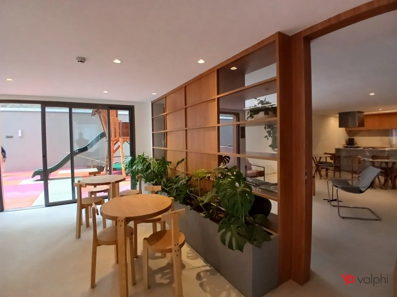 Home office in a one-bedroom apartment, 32 m² — photo 53