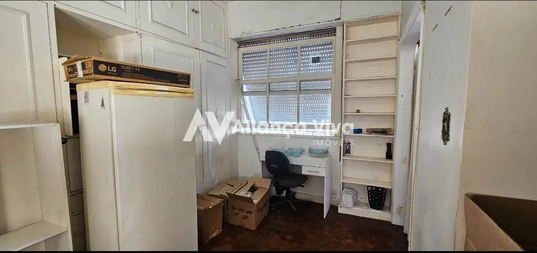 Apartamento mobiliado com 5 quartos e cozinha com fogão a gás — photo 17